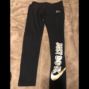 Nike leggings girls size M